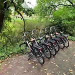 Het Nest 4*